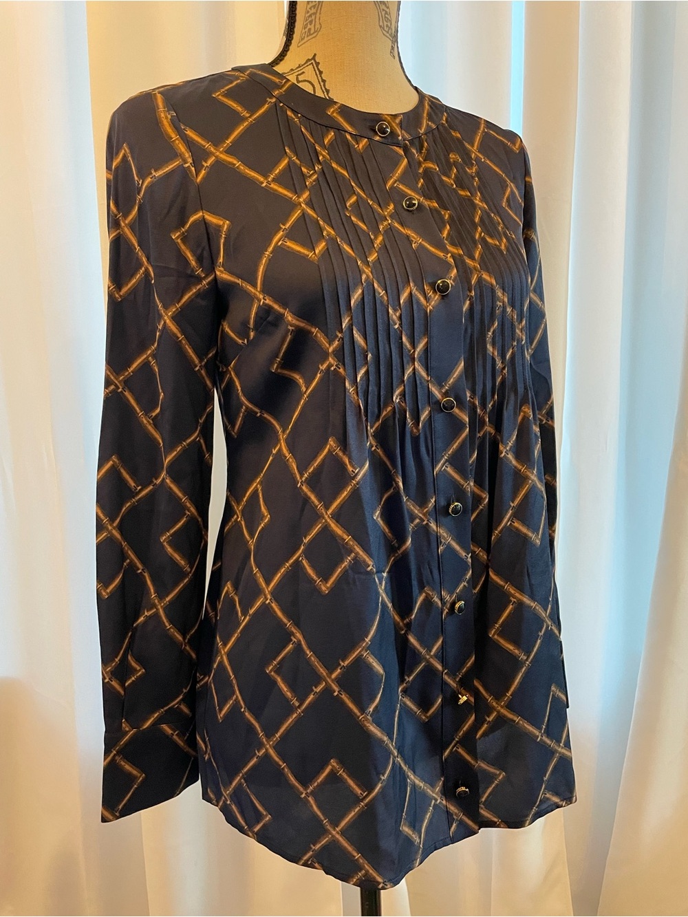 ST JOHN Navy & Bamboo Button-Front Blouse